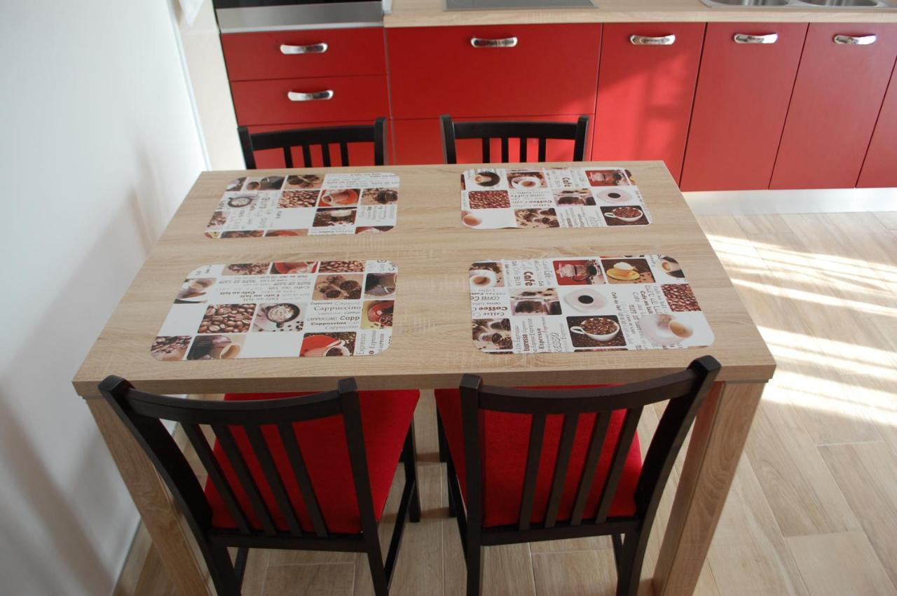 Apartmani Diana Новиград Екстериор снимка